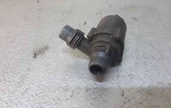 BMW X5 E53 Electric auxiliary coolant/water pump 70207816