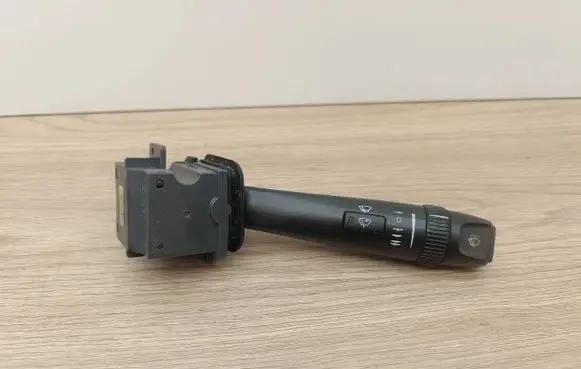 Volvo S80 Wiper control stalk 30768099 05W211