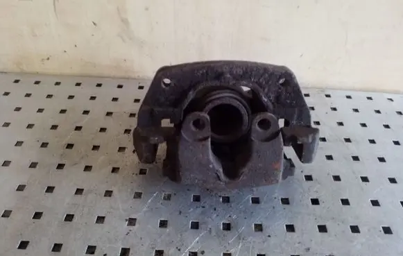 BMW X5 E53 Front brake caliper