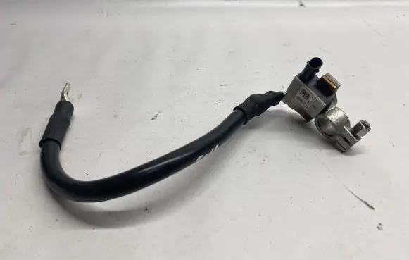Audi A6 S6 C7 4G Negative earth cable (battery) 8T0915181