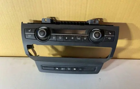 BMW X5M E70 Radio/CD/DVD/GPS head unit 9262781 900252420019
