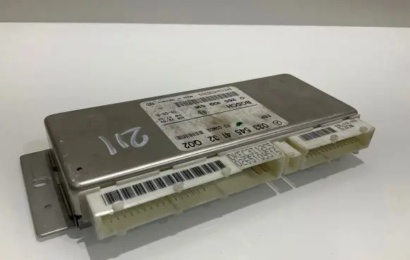Mercedes-Benz E W211 ESP (stability system) control unit 0335454132 DKEC14030351 0265109516
