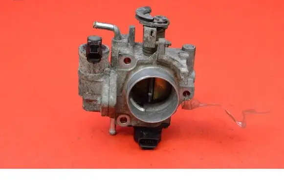 Mazda 3 I Throttle body valve 1985001260