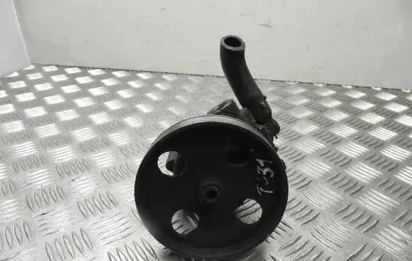 Peugeot 406 Power steering pump 9640830580 VD18823