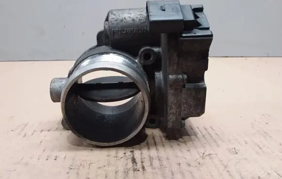 Audi A5 8T 8F Throttle valve A2C53364207 4E0145950H