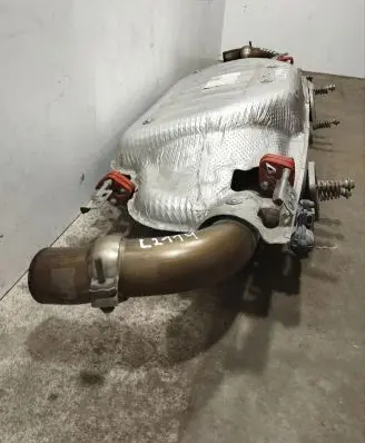 Aston Martin DB11 Rear muffler/silencer tail pipe HY535230AB