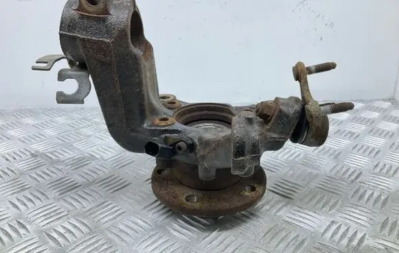 Volkswagen Eos Front wheel hub 1K0407255AA