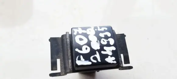Peugeot 607 Seat heating switch