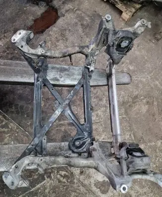 Audi A5 8T 8F Front subframe AUB8114320 AUB8114319
