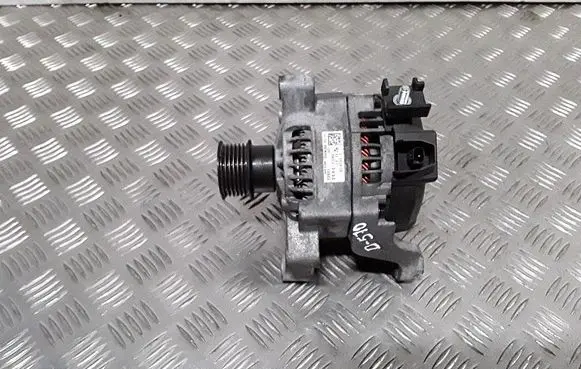 BMW 2 F46 Generator/alternator 8634124