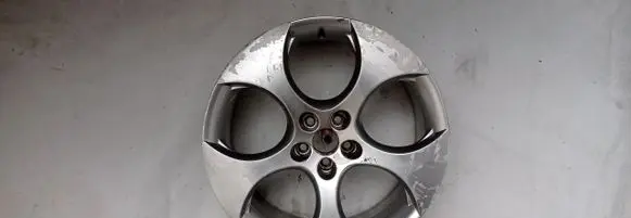 Volkswagen Golf IV R18 alloy rim