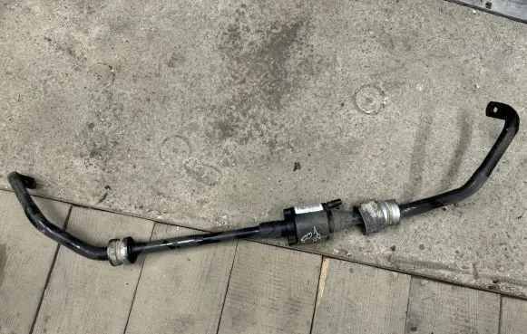 BMW 7 F01 F02 F03 F04 Front anti-roll bar/sway bar 6778089 852400006063