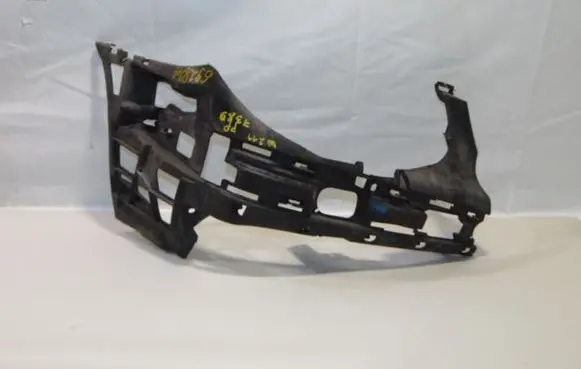 Mercedes-Benz E W211 Front bumper mounting bracket A2118800452 A2118800652