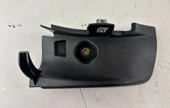 Mercedes-Benz C W205 Rear/tail light trim molding A2056930163
