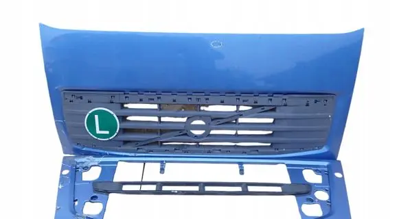 Volvo V40 Front bumper upper radiator grill 20360266