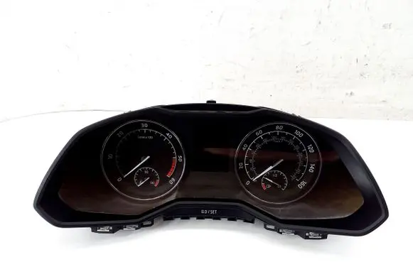 Skoda Superb B8 (3V) Speedometer (instrument cluster) 3V0920941B