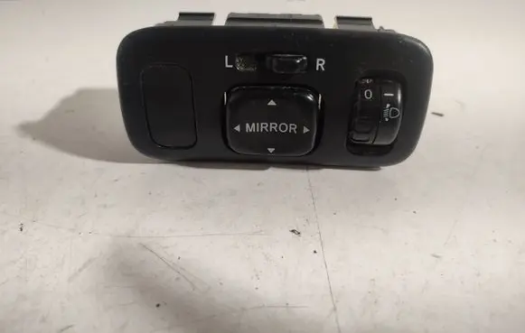 Toyota Yaris Wing mirror switch 5472b3n 5250b3n