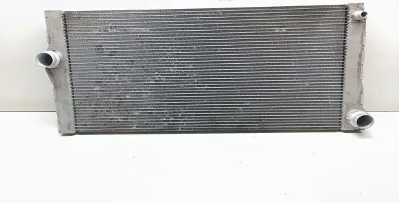 BMW 5 GT F07 Coolant radiator 8509176 17118509176