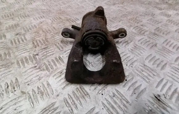 Nissan X-Trail T32 Rear brake caliper