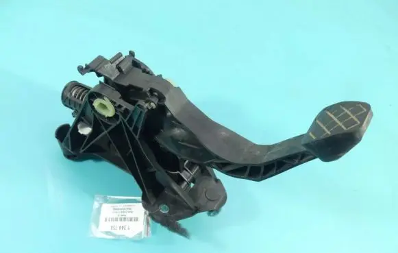 Skoda Octavia Mk3 (5E) Accelerator throttle pedal 5Q1721059EQ IMPRK1344758
