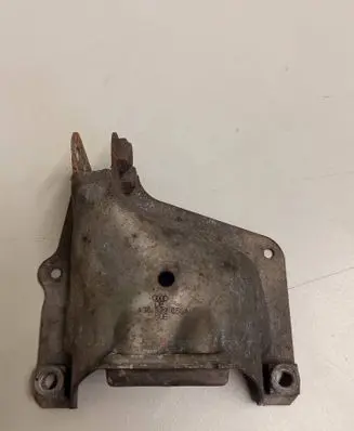 Audi A6 S6 C7 4G Engine mounting bracket 4G0399059A