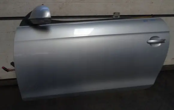 Volkswagen Eos Door (2 Door Coupe) LK7W