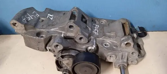 BMW 5 F10 F11 Generator/alternator bracket 8506863