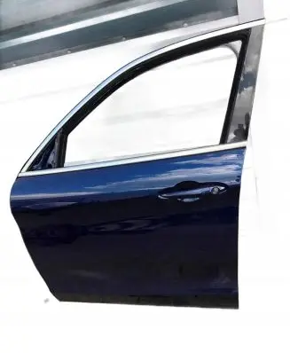 Alfa Romeo Stelvio Front door