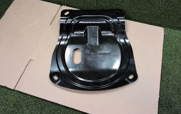 Renault Arkana Other engine bay part 748465164R