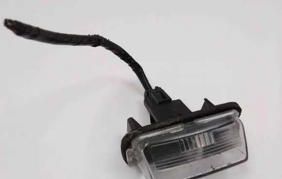 Toyota Yaris Front fender indicator light