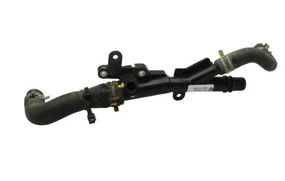 Nissan X-Trail T32 Engine coolant pipe/hose 1405300Q0K 1106100Q2A