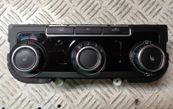 Volkswagen Golf Plus Climate control unit 3C8907336AC 5HB009751