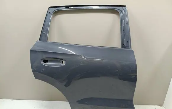Volkswagen Tiguan Rear door 571833312B