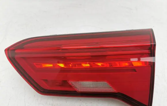 Volkswagen T-Roc Tailgate rear/tail lights 2GA945094A