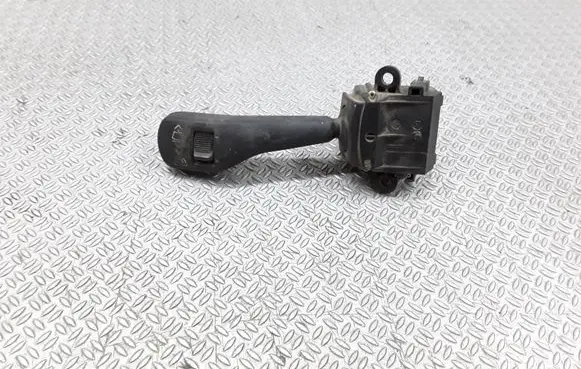 BMW 5 E39 Wiper control stalk 8363664I 01204000