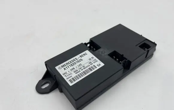 Mercedes-Benz SLK R171 Seat control module A1718201626 00001381B2