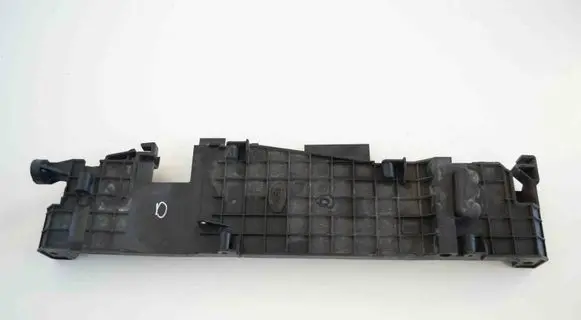 Radiator support slam panel bracket