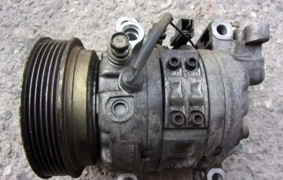Nissan Micra Air conditioning (A/C) compressor (pump) DKV-11D