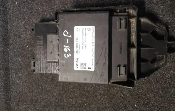 Audi A5 8T 8F Other control units/modules 8K0959663 111002109
