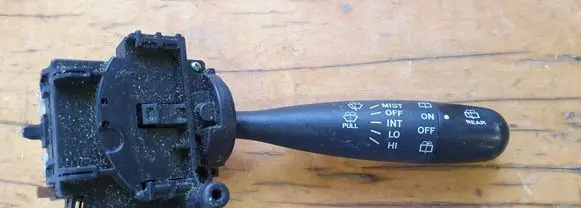 Suzuki Alto Wiper control stalk