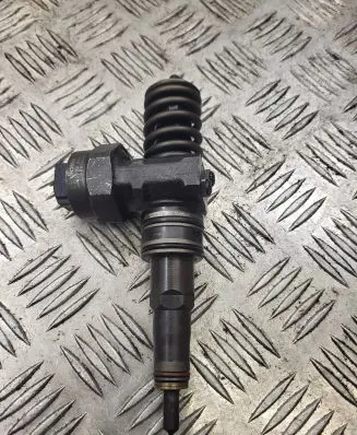 Volkswagen Sharan Fuel injector 038130073AC