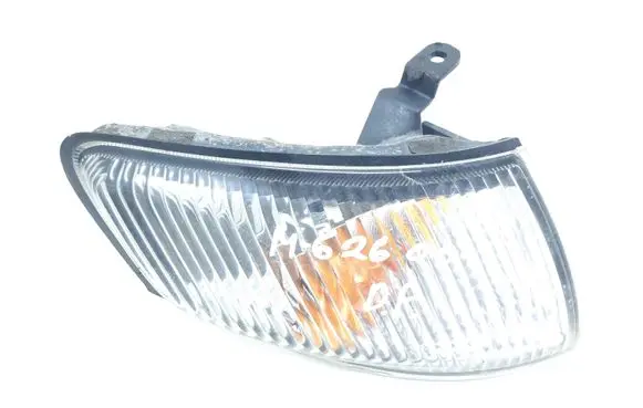Mazda 626 Front indicator light 21061822
