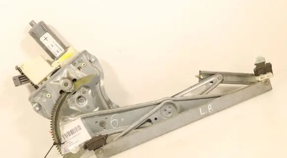Toyota Avensis T270 Front window lifting mechanism without motor 6982005050