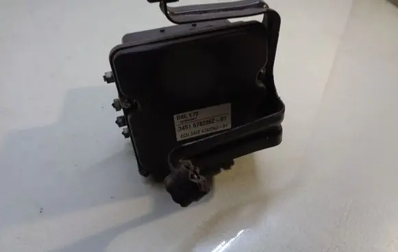 BMW X5 E70 ABS Pump 6782362