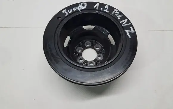 Peugeot 3008 II Crankshaft pulley 9822598180 1623179280