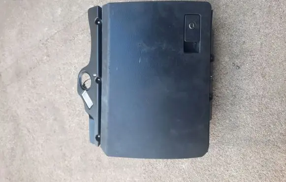 Volkswagen PASSAT B6 Glove box set 3C2857114