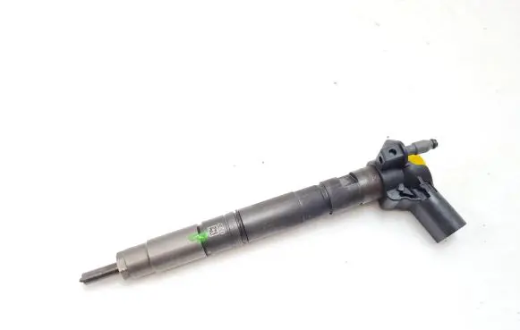 Audi A4 S4 B8 8K Fuel injector 03L130277 0445116030