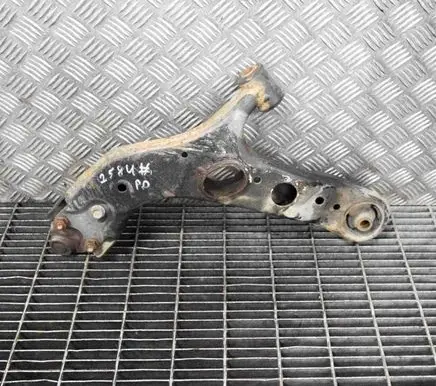 Lexus RX 450H Front lower control arm/wishbone