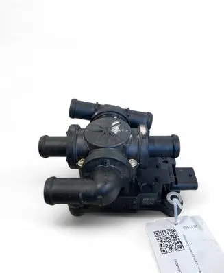 Audi Q8 e-tron Webasto circulation pump for autonomous heater 4KE963375R 4KE963375