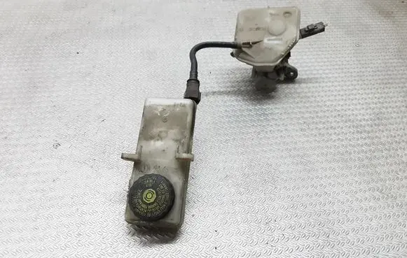 Citroen C4 I Master brake cylinder 0204051007